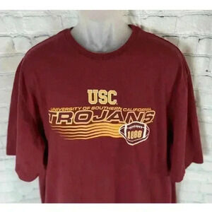 Men’s Size 2XLT USC‎ Trojans Football Short Sleeve T-Shirt Maroon Red Sports fan